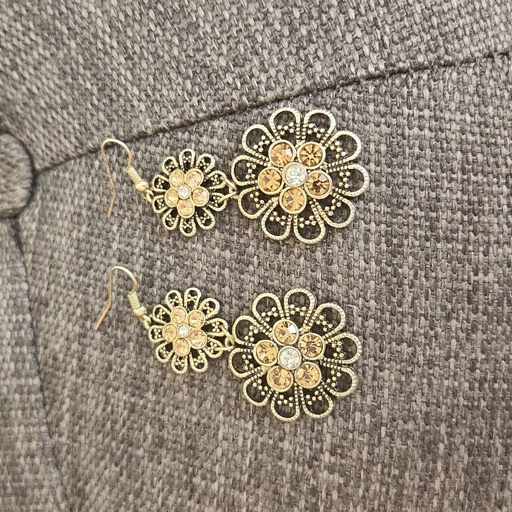 Costume earrings